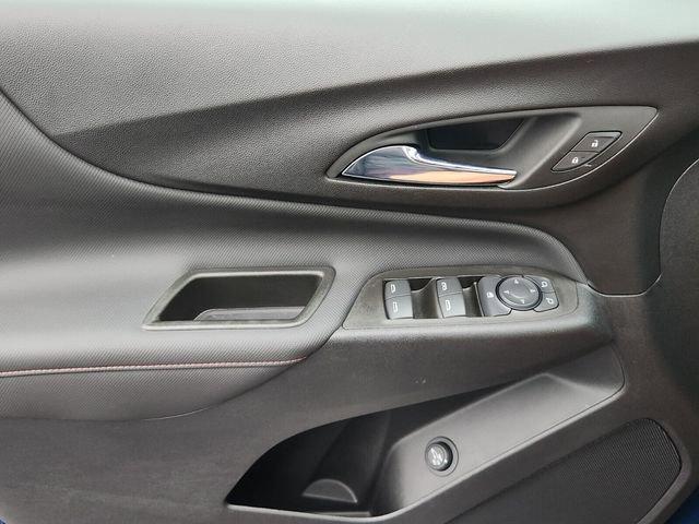Photo of 2023 Blue Glow Metallic Chevrolet Equinox