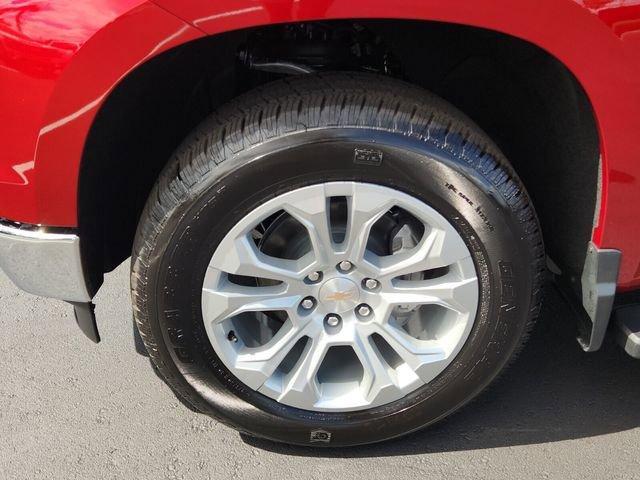 Photo of 2025 Red Chevrolet Silverado 1500