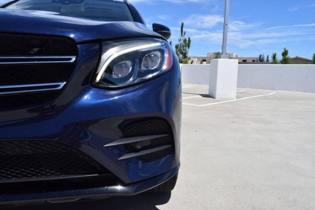 Photo of 2017 Blue Mercedes-Benz GLC 300