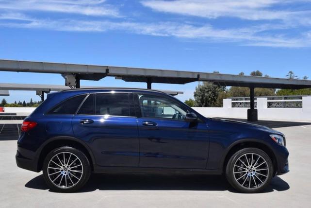 Photo of 2017 Blue Mercedes-Benz GLC 300