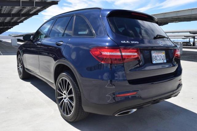 Photo of 2017 Blue Mercedes-Benz GLC 300