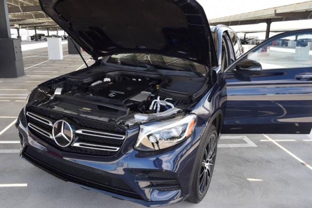 Photo of 2017 Blue Mercedes-Benz GLC 300