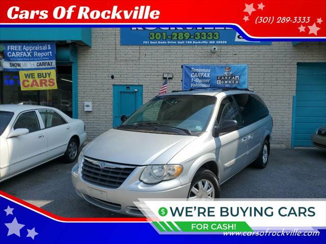 2005 Chrysler Town & Country