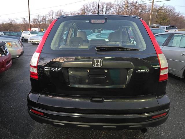 Photo of 2010 Crystal Black Pearl Honda CR-V