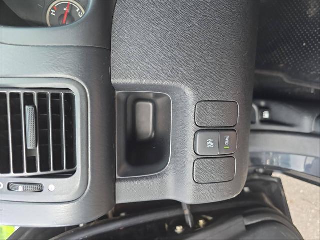 Photo of 2005 Nighthawk Black Pearl Honda CR-V