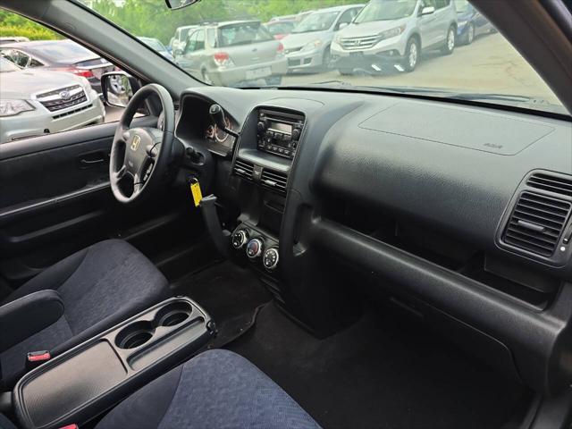 Photo of 2005 Nighthawk Black Pearl Honda CR-V
