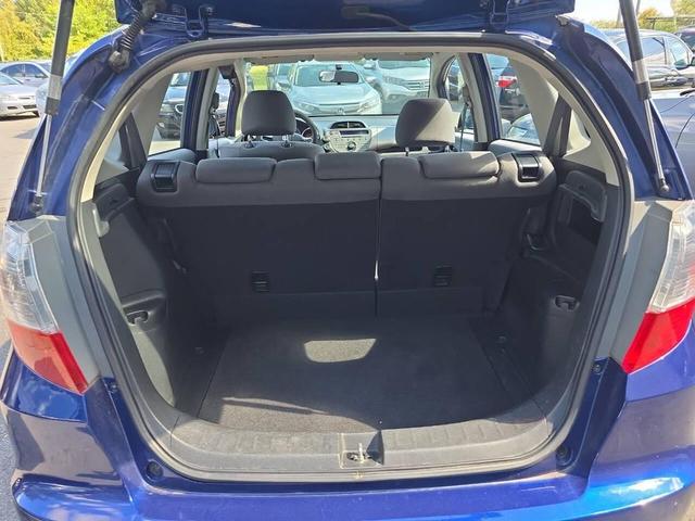 Photo of 2013 Blue Raspberry Metallic Honda Fit