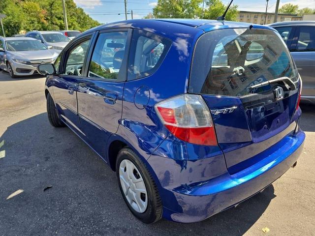Photo of 2013 Blue Raspberry Metallic Honda Fit