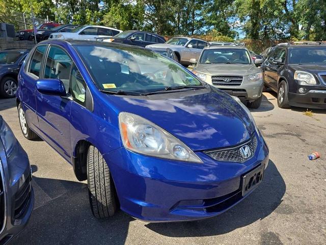 Photo of 2013 Blue Raspberry Metallic Honda Fit