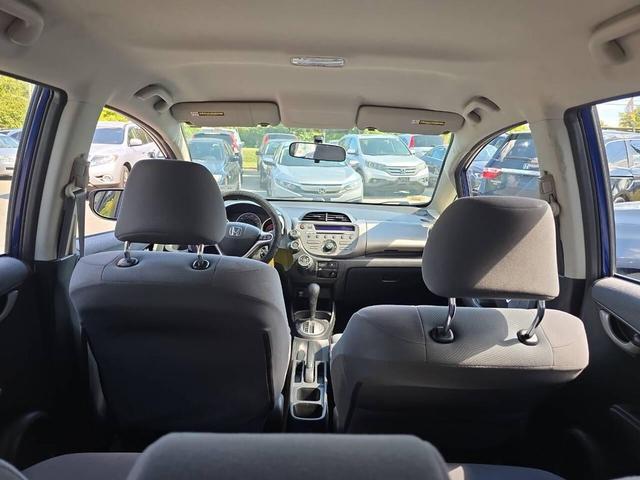 Photo of 2013 Blue Raspberry Metallic Honda Fit