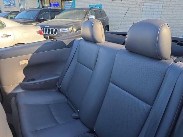 Photo of 2006 Lunar Mist Metallic Toyota Camry Solara