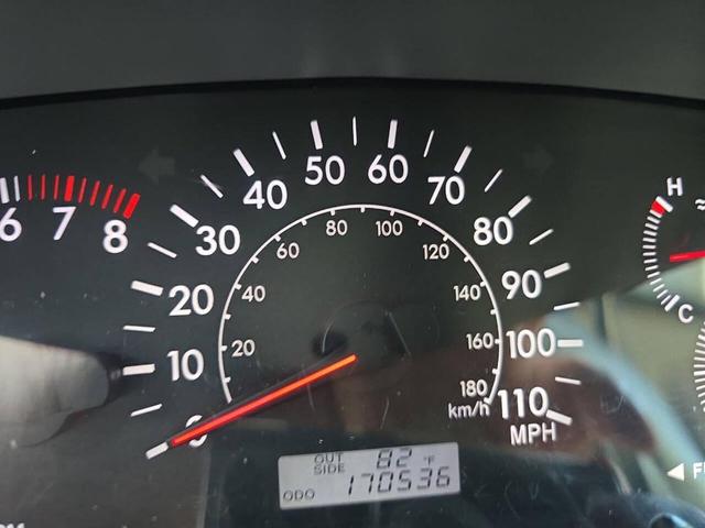 Photo of 2005 Gold Toyota Corolla
