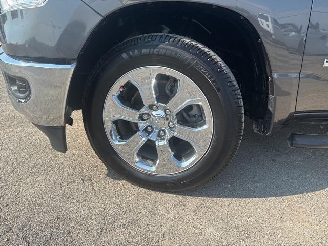 Photo of 2022 Granite Crystal Clearcoat Metallic RAM 1500