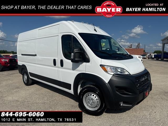 Photo of 2025 Bright White Clearcoat RAM ProMaster 2500