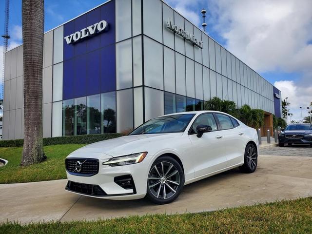 2022 Volvo S60