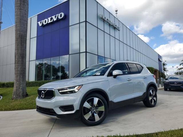 2020 Volvo XC40