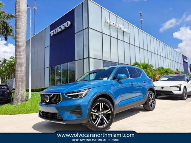 2024 Volvo XC40