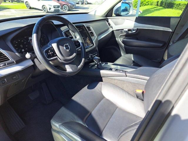 Photo of 2021 Bright Silver Metallic Volvo XC90