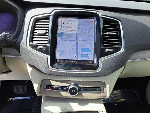 Photo of 2023 Onyx Black Metallic Volvo XC90