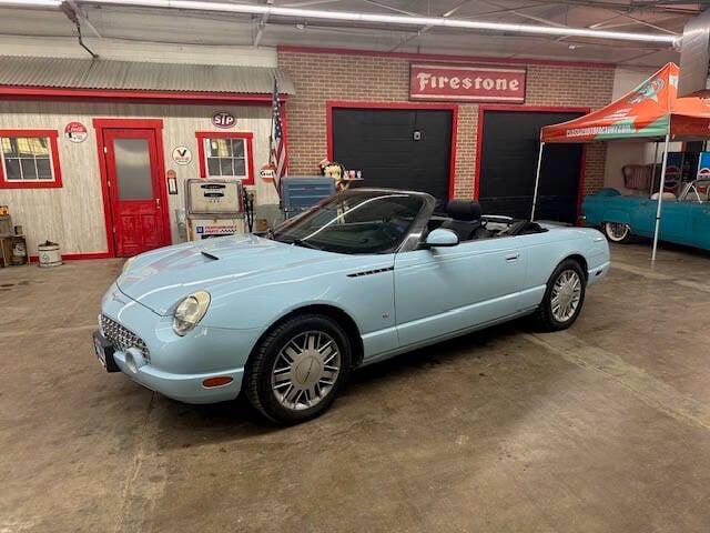 2003 Ford Thunderbird