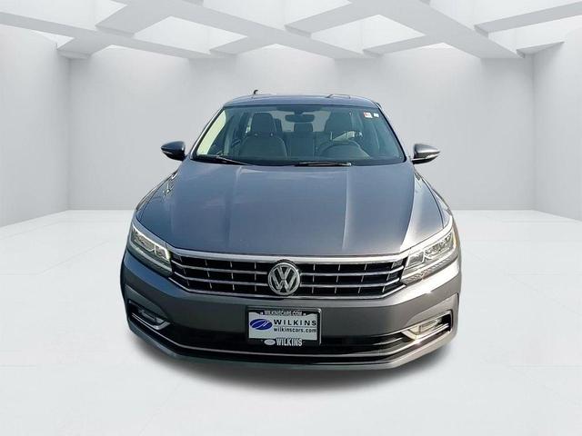 Photo of 2017 Platinum Gray Metallic Volkswagen Passat