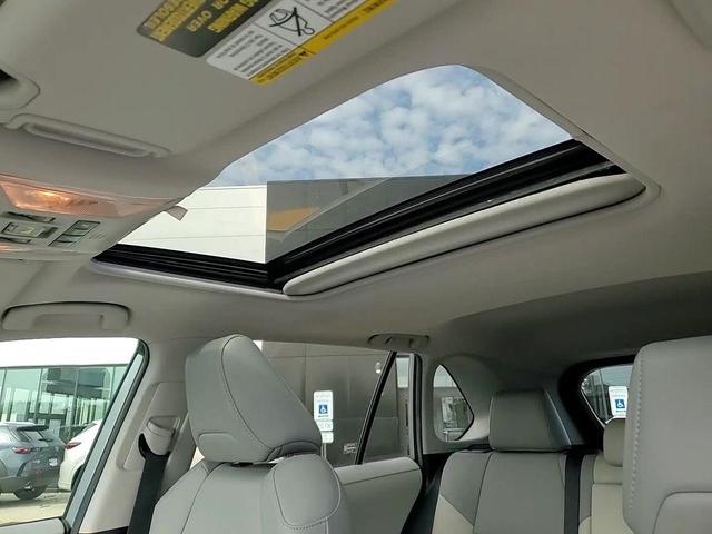 Photo of 2020 Silver Toyota RAV4