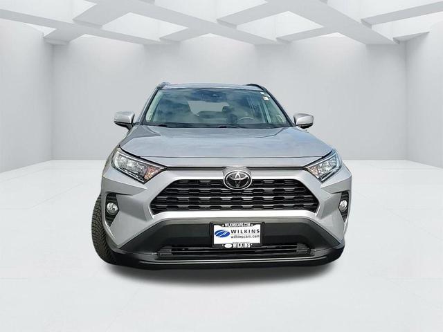 Photo of 2020 Silver Toyota RAV4
