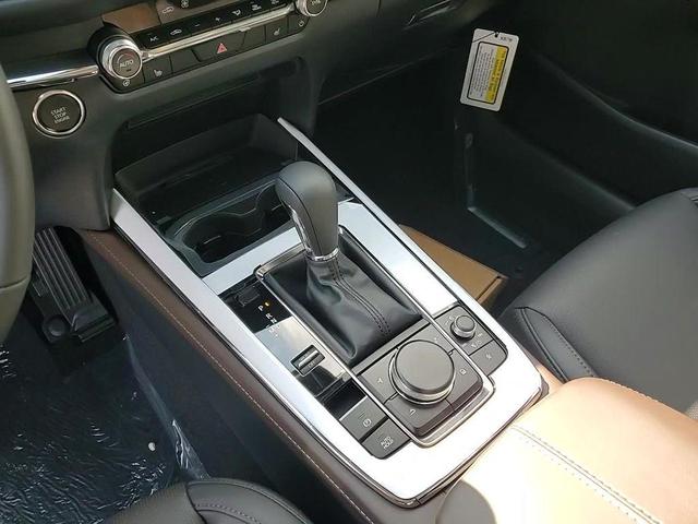 Photo of 2025 Snowflake White Pearl Mica Mazda CX-30