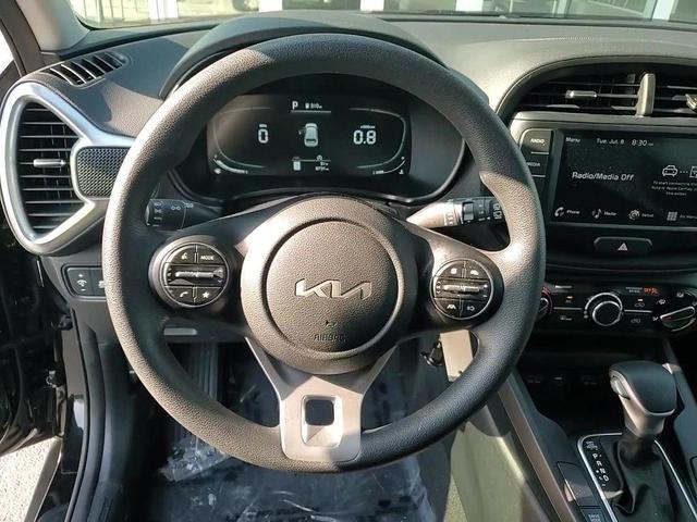 Photo of 2023 Fusion Orange Kia Soul