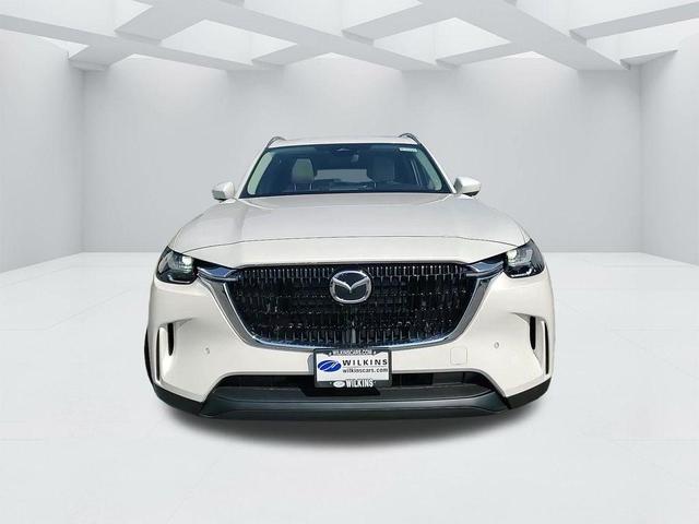 Photo of 2025 Rhodium Mazda CX-90