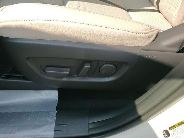 Photo of 2025 Rhodium Mazda CX-90