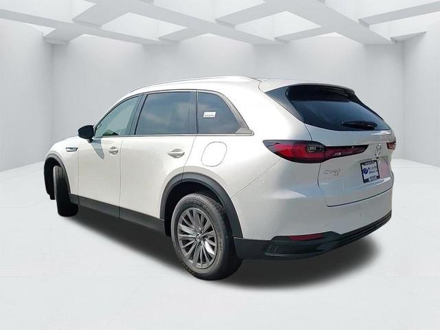 Photo of 2025 Rhodium Mazda CX-90