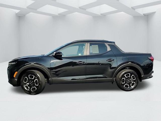 Photo of 2024 Phantom Black Hyundai SANTA CRUZ