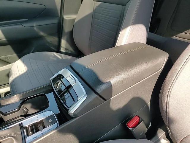 Photo of 2024 Phantom Black Hyundai SANTA CRUZ