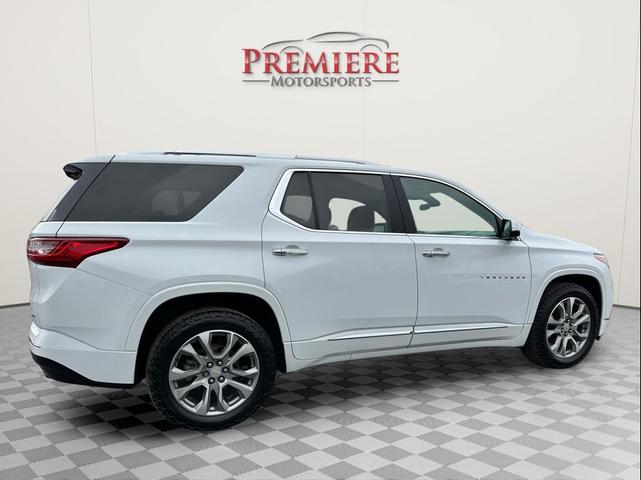 Photo of 2020 Summit White Chevrolet Traverse