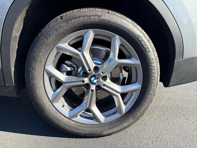 Photo of 2024 Skyscraper Grey Metallic BMW X3