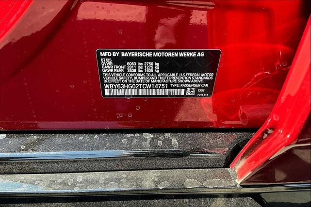 Photo of 2026 Vegas Red Metallic BMW i5