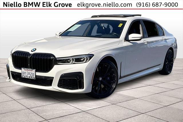 2022 BMW 750