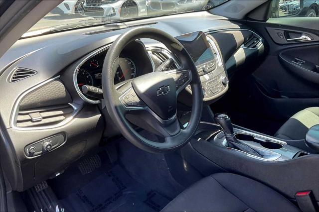 Photo of 2020 Shadow Gray Metallic Chevrolet Malibu