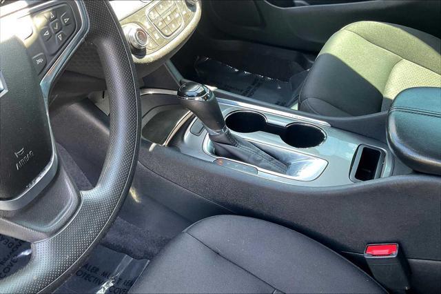 Photo of 2020 Shadow Gray Metallic Chevrolet Malibu