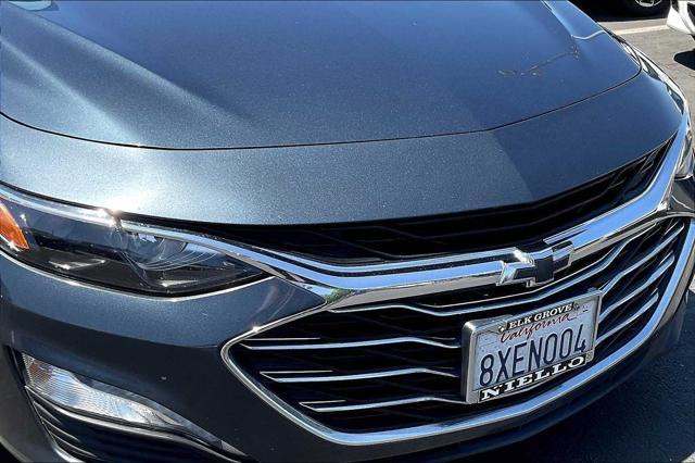 Photo of 2020 Shadow Gray Metallic Chevrolet Malibu