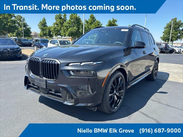 2025 BMW X7