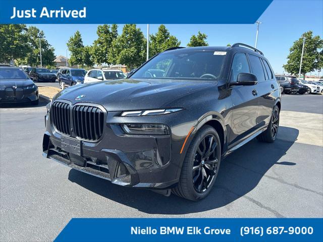 2025 BMW X7