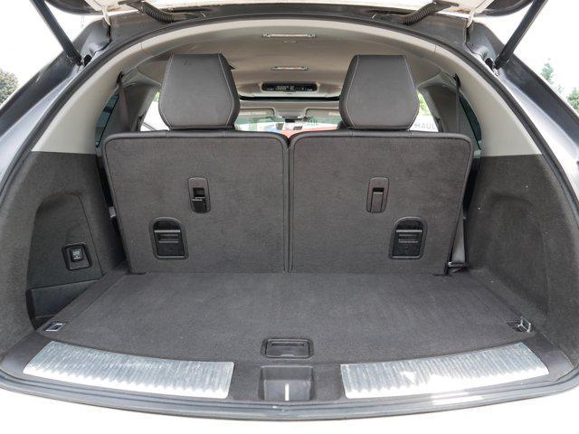 Photo of 2017 White Diamond Pearl Acura MDX