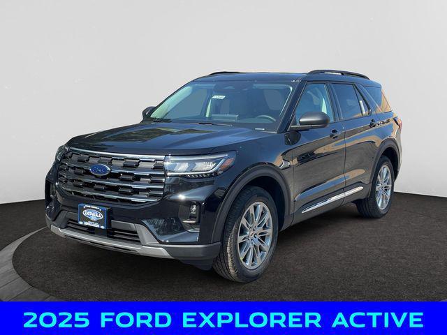 Photo of 2025 Black Ford Explorer