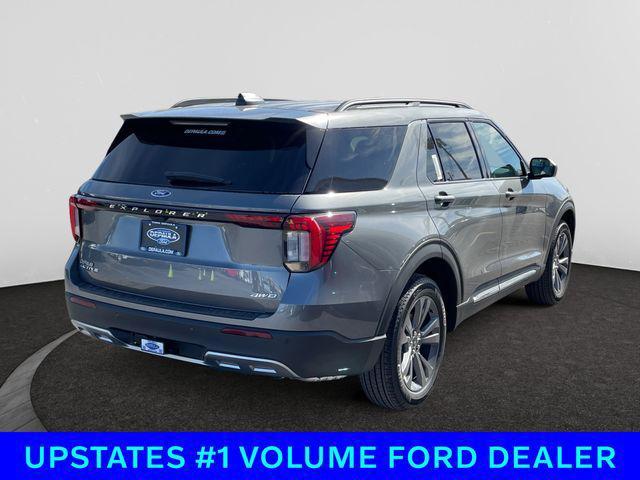 Photo of 2025 Gray Ford Explorer