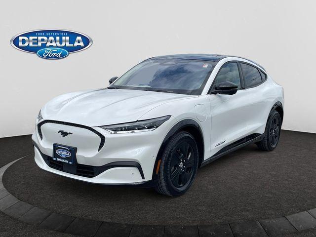 Photo of 2023 Star White Ford Mustang Mach-E