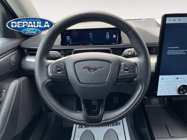 Photo of 2023 Star White Ford Mustang Mach-E