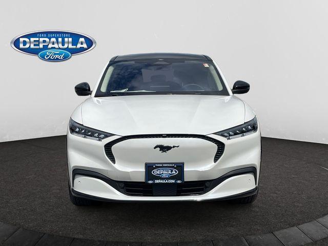 Photo of 2023 Star White Ford Mustang Mach-E