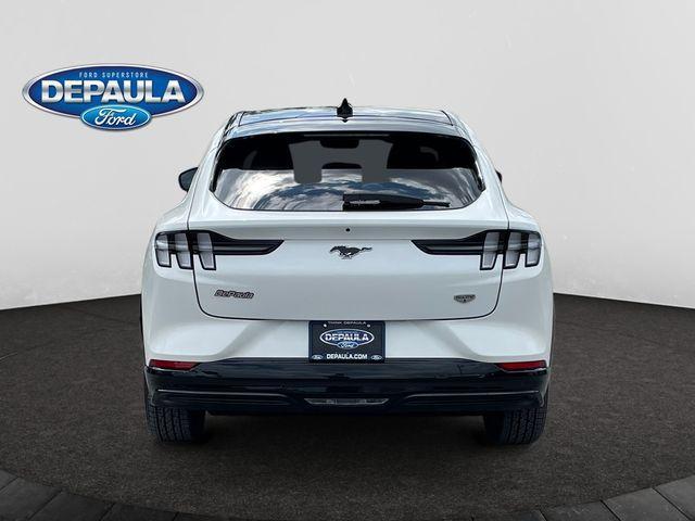 Photo of 2023 Star White Ford Mustang Mach-E